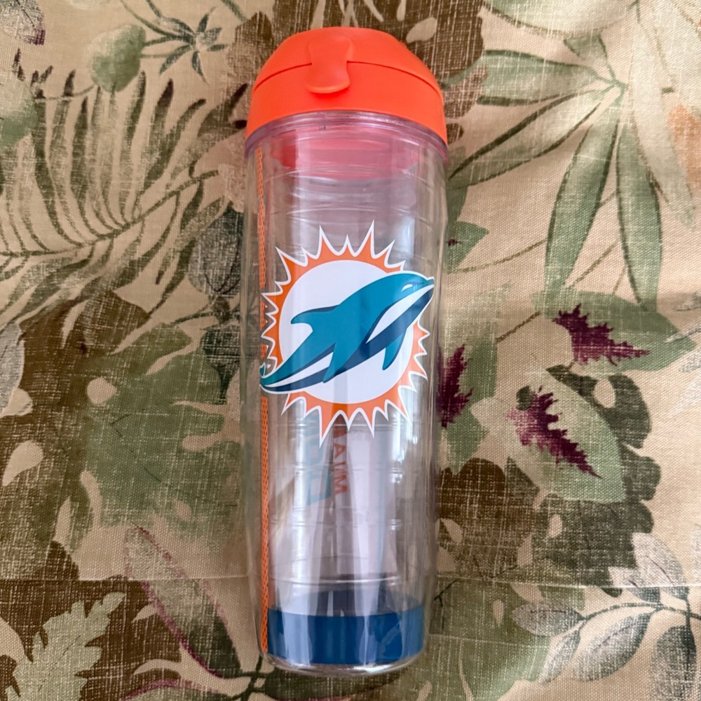 Miami Dolphins Tumbler with Orange Lid 🐬 NWT